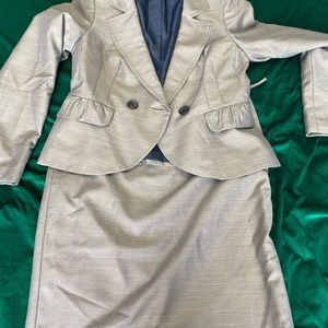 New intact blazer suit set